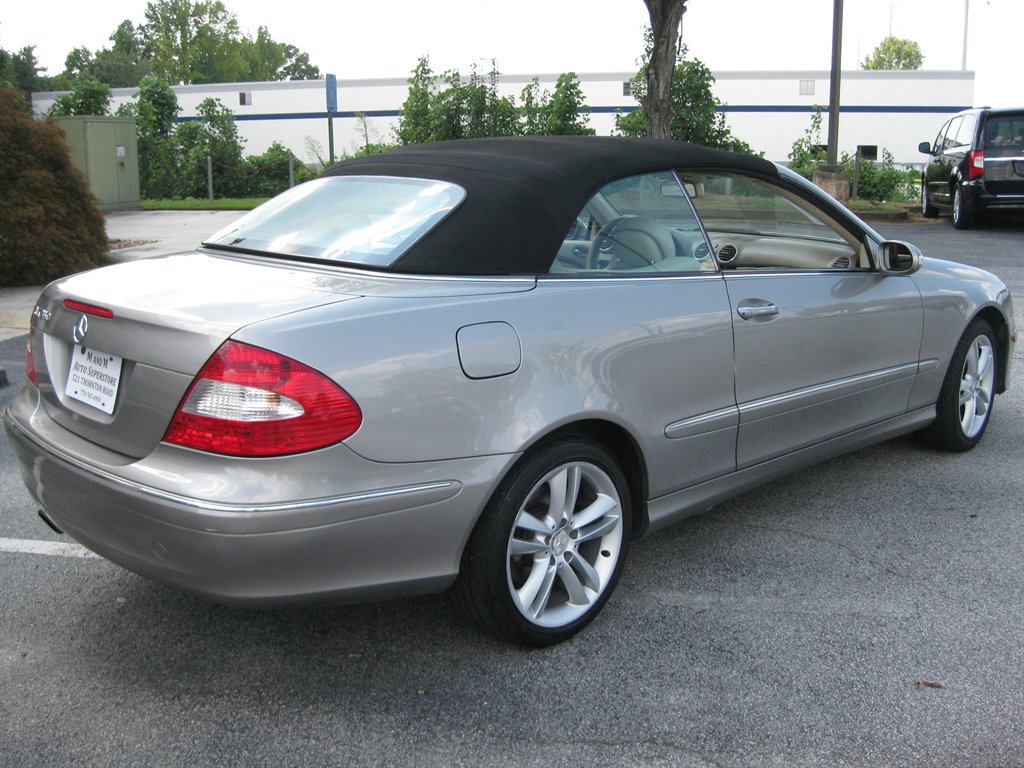 Used 2008 Mercedes-Benz CLK 350 Cabriolet image 8