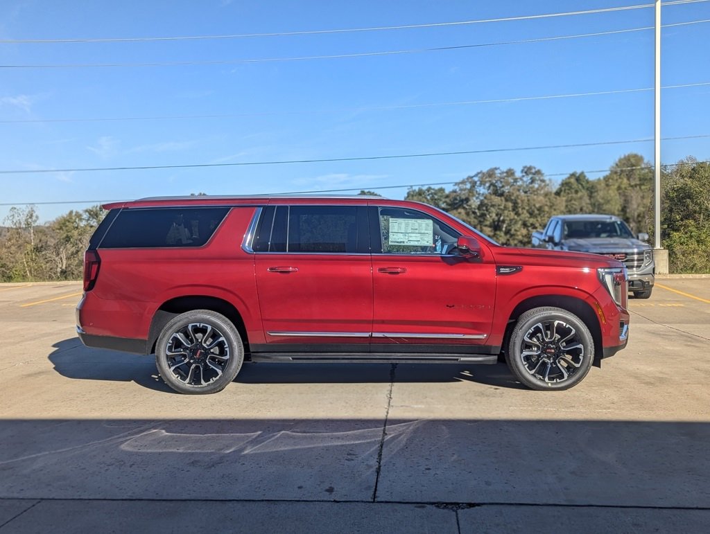 New 2026 GMC Yukon XL Elevation image 6