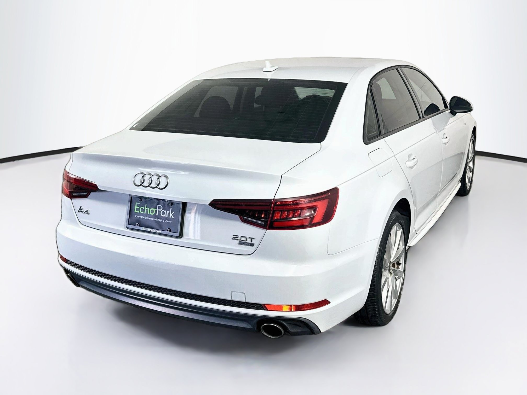 Used 2018 Audi A4 2.0T Ultra Premium w/ 18" Wheel Package FWD image 9
