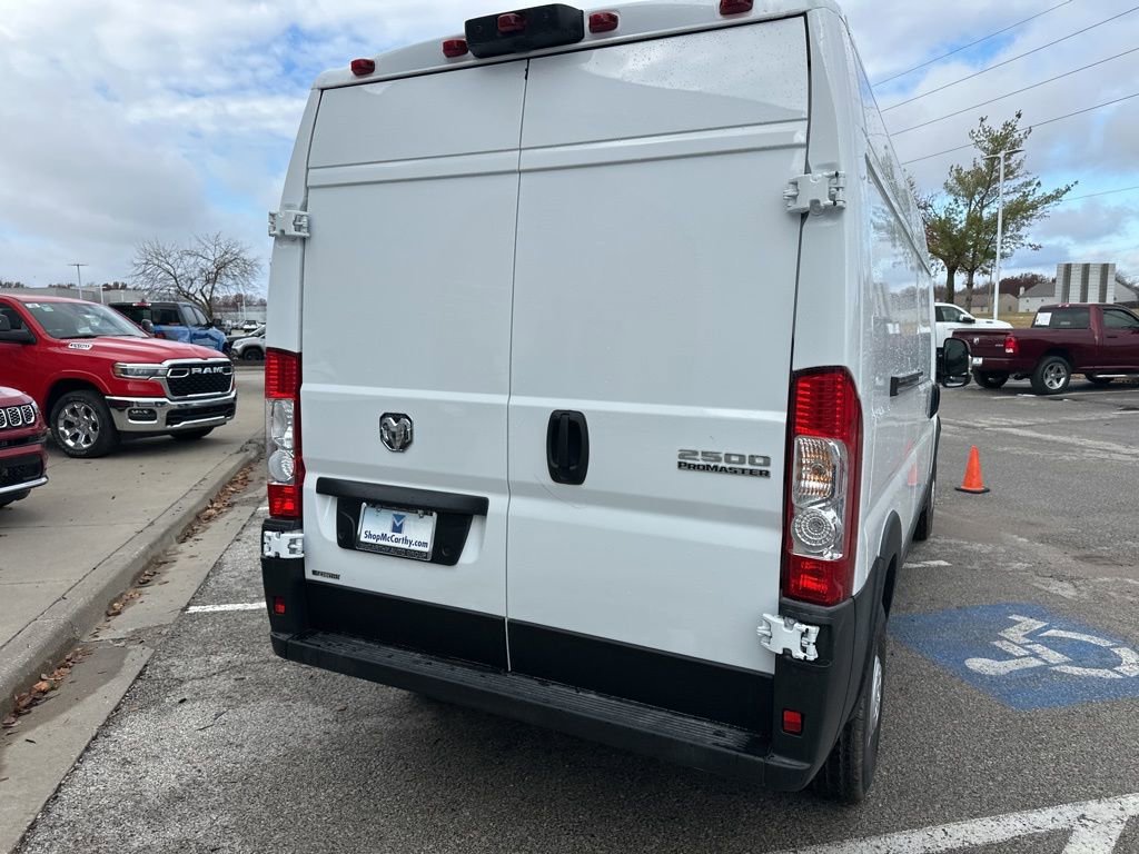 New 2026 RAM ProMaster 2500 image 27