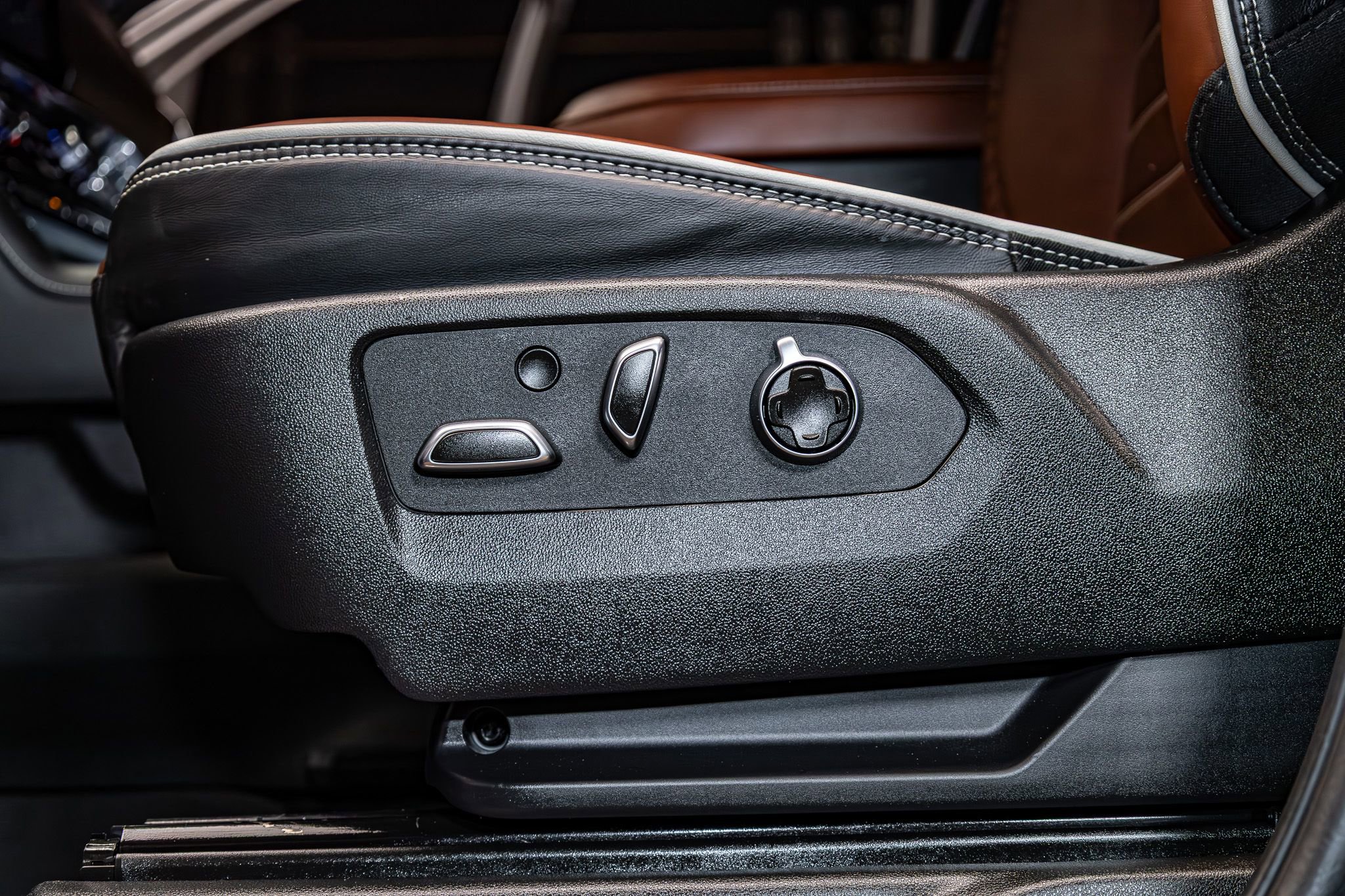 Used 2025 GMC Sierra 2500 Denali Ultimate image 21