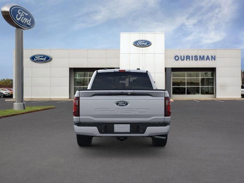 New 2026 Ford F150 XLT w/ Equipment Group 302A MID AWD/4WD image 6