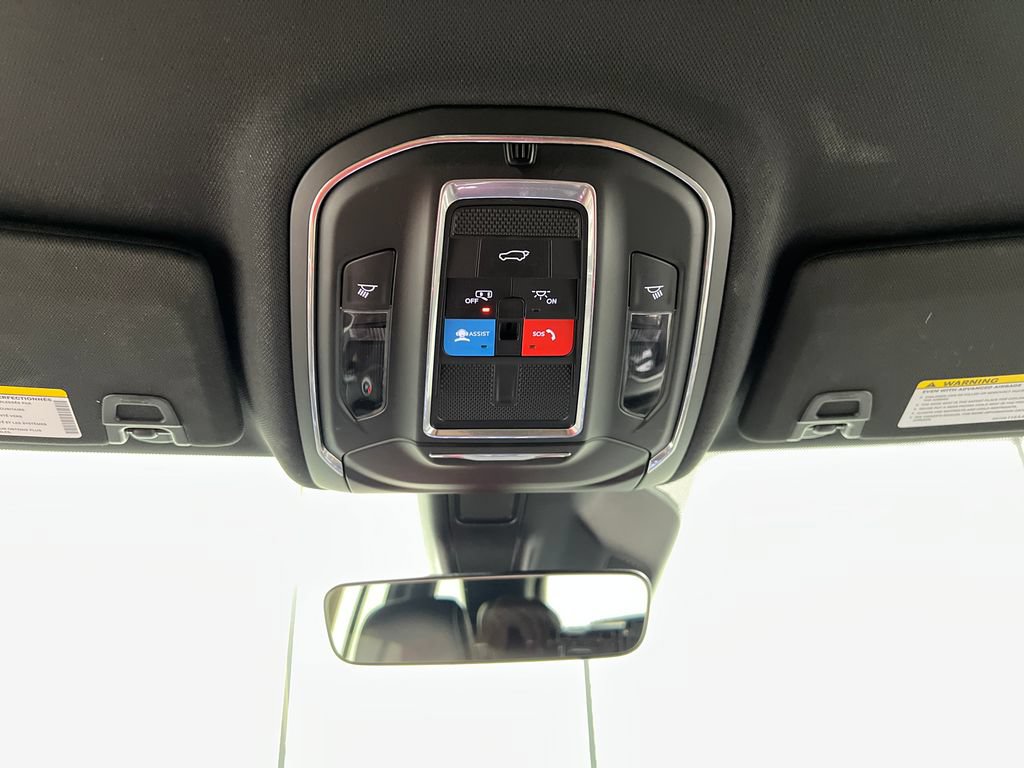 Used 2025 Jeep Grand Cherokee Altitude AWD/4WD image 64