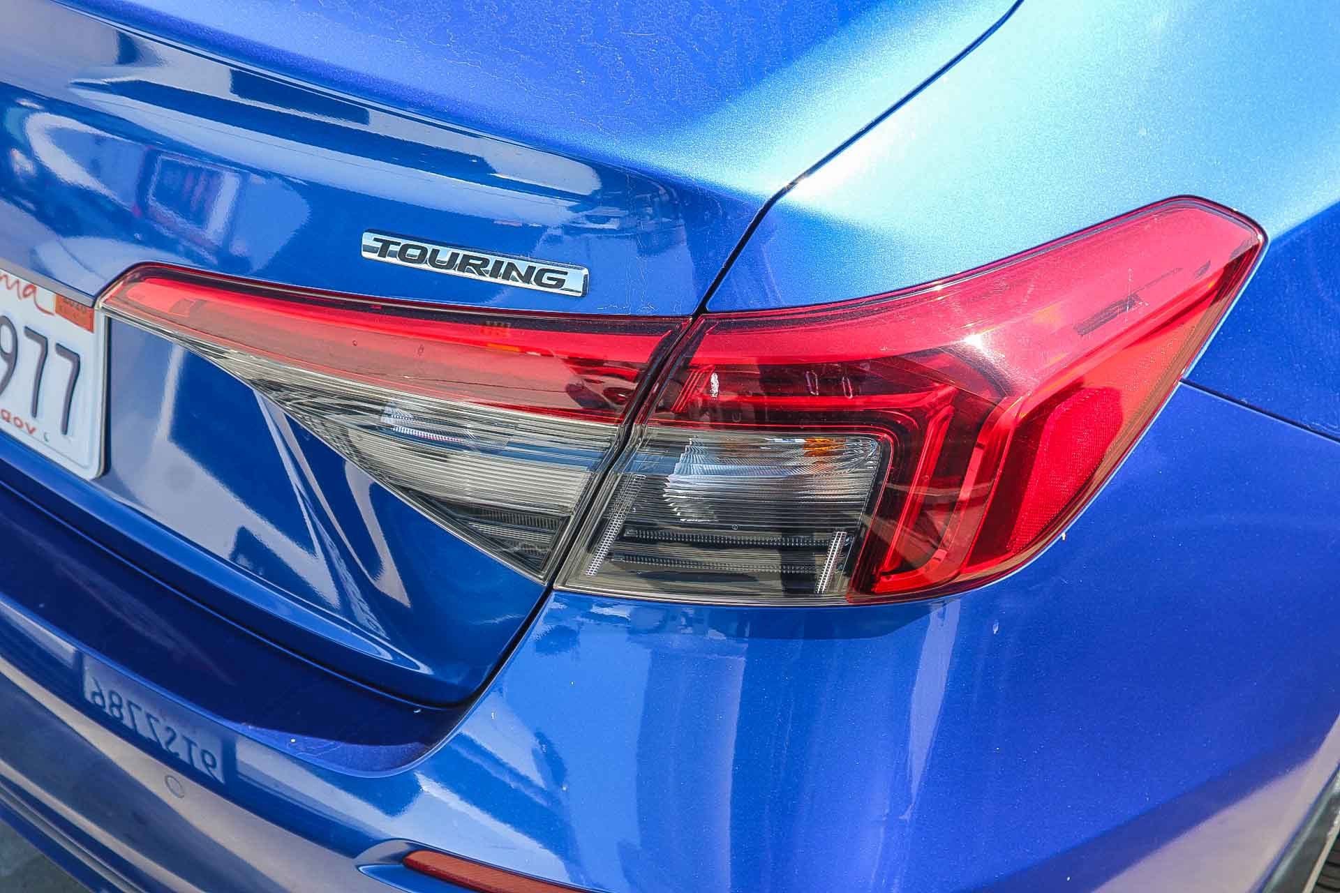 Used 2022 Honda Civic Touring image 9