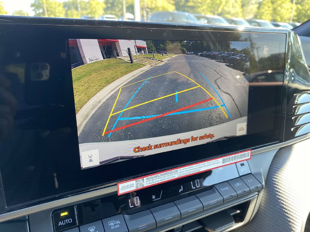 New 2026 Toyota Camry Hybrid FWD image 26