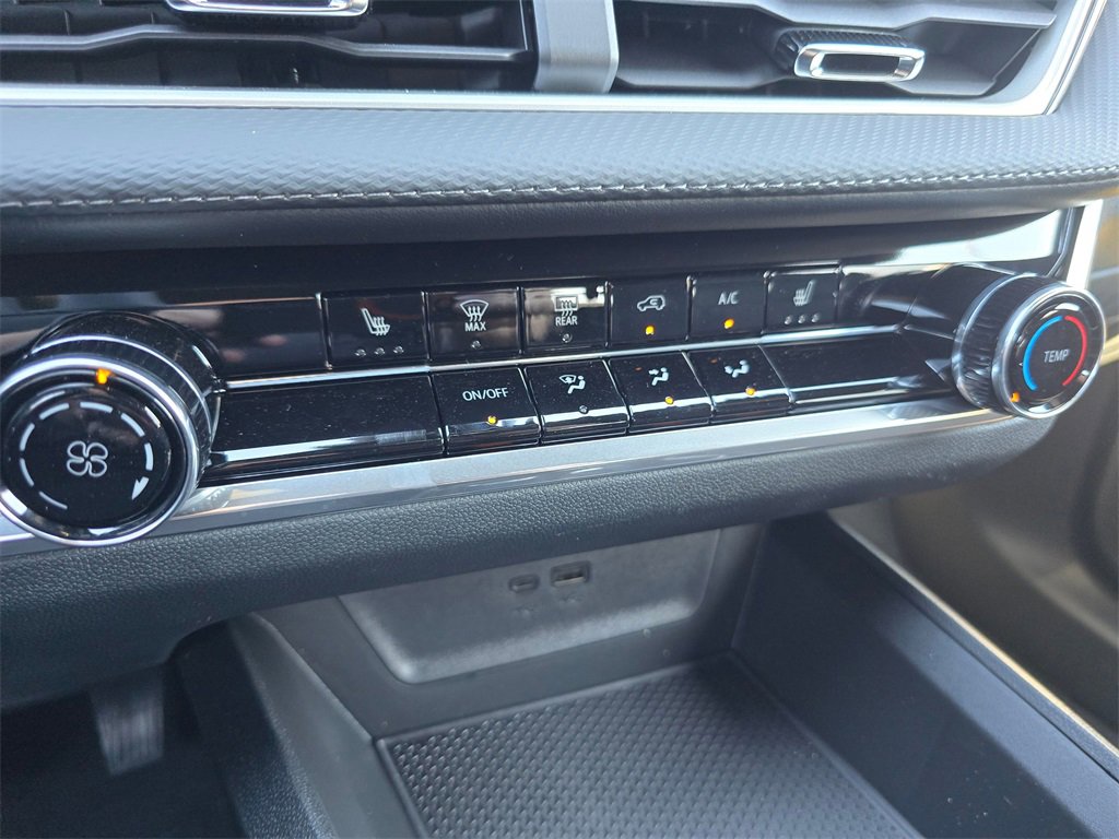 New 2026 Chevrolet Equinox LT image 25