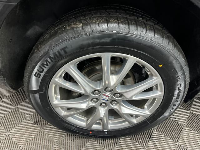 Used 2024 Buick Enclave Essence w/ Experience Buick Package image 27