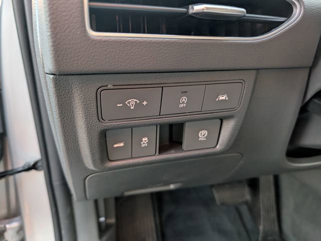 Used 2023 Hyundai Sonata SE image 16