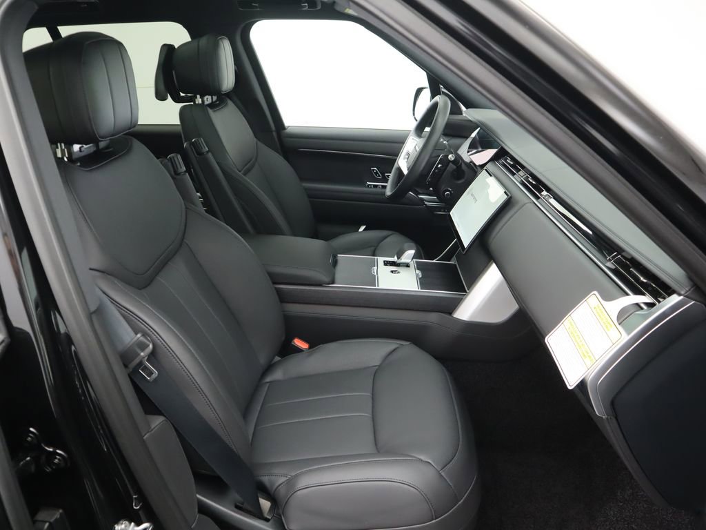 New 2026 Land Rover Range Rover SE image 21