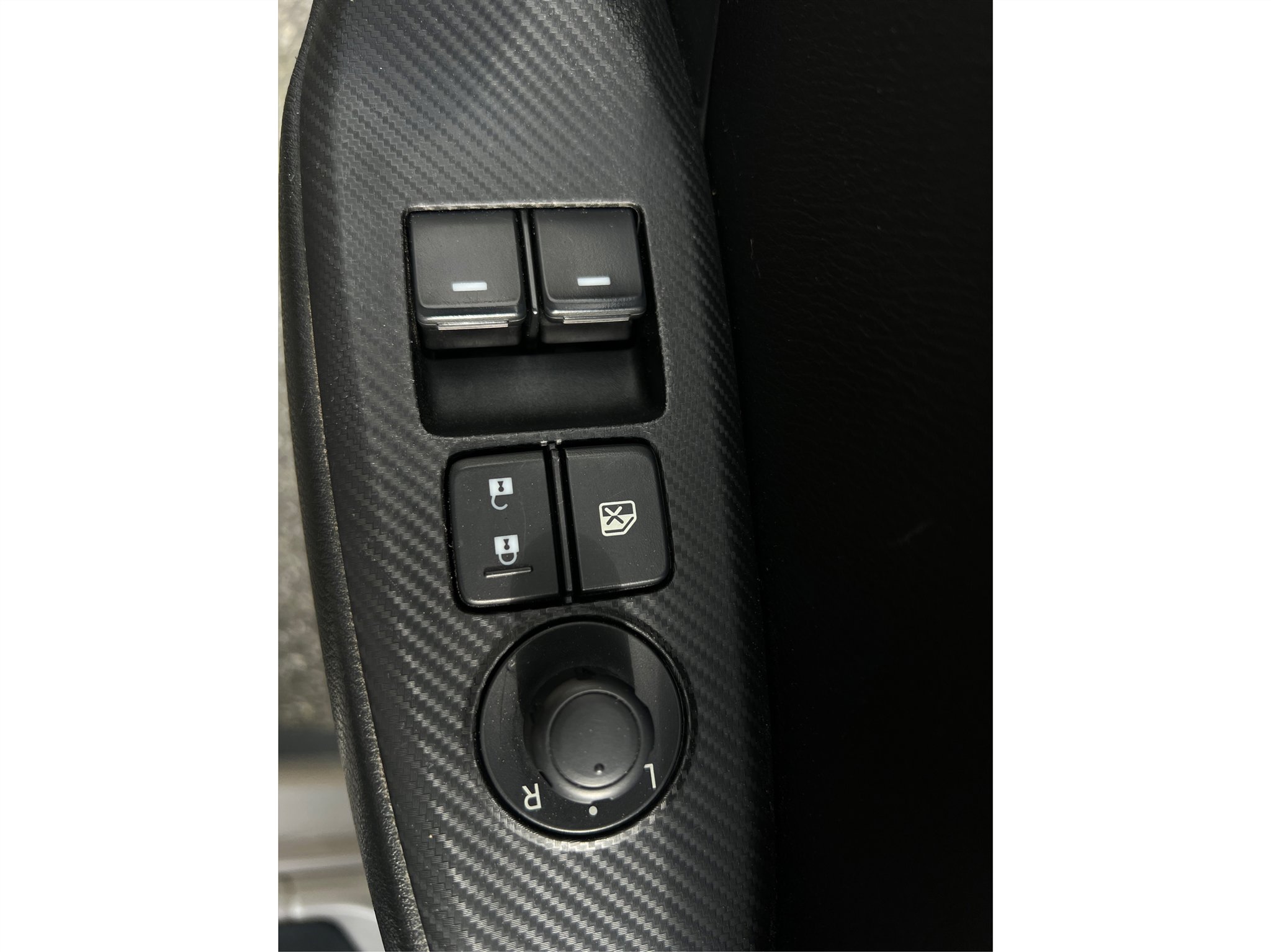 Used 2022 MAZDA MX-5 Miata Sport image 35