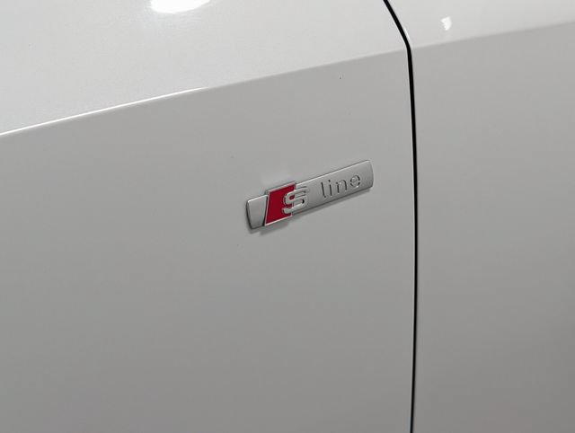 Used 2022 Audi Q3 2.0T Premium Plus w/ Premium Plus Package AWD/4WD image 11