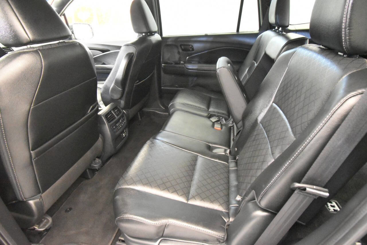 Used 2023 Honda Passport Elite image 16