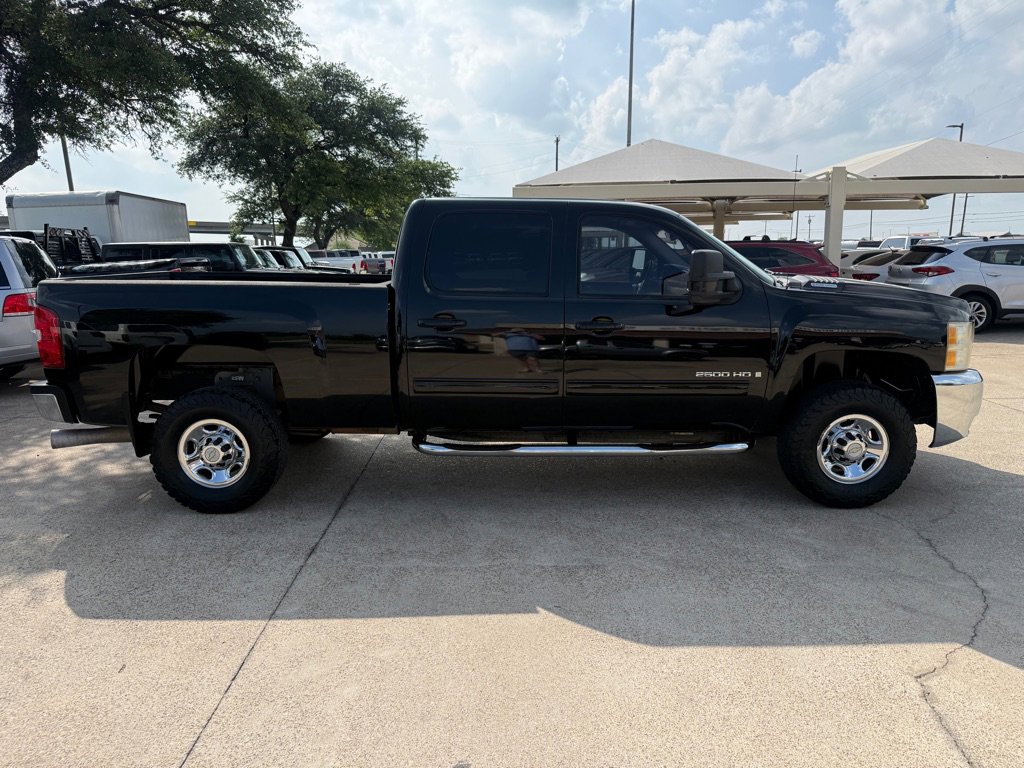Used 2009 Chevrolet Silverado 2500 LT w/ Exterior Plus Package RWD image 8
