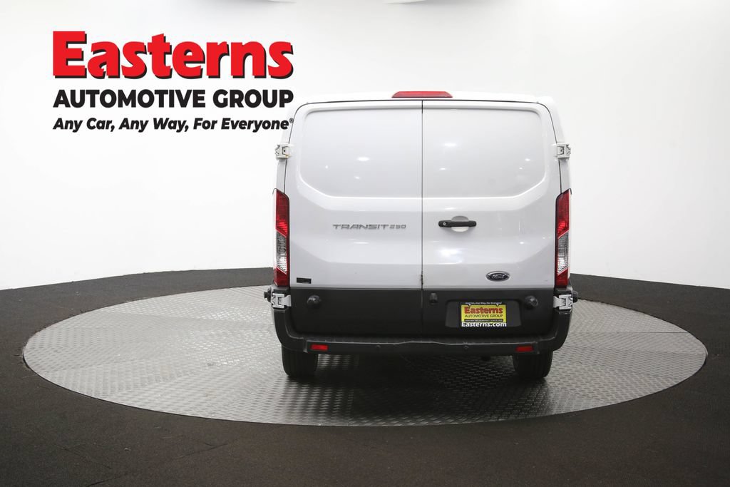 Used 2018 Ford Transit 250 148 Low Roof RWD image 35