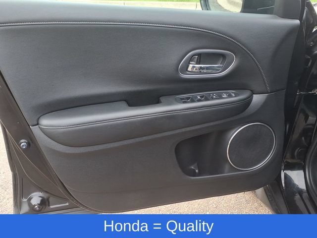 Used 2018 Honda HR-V EX-L image 8