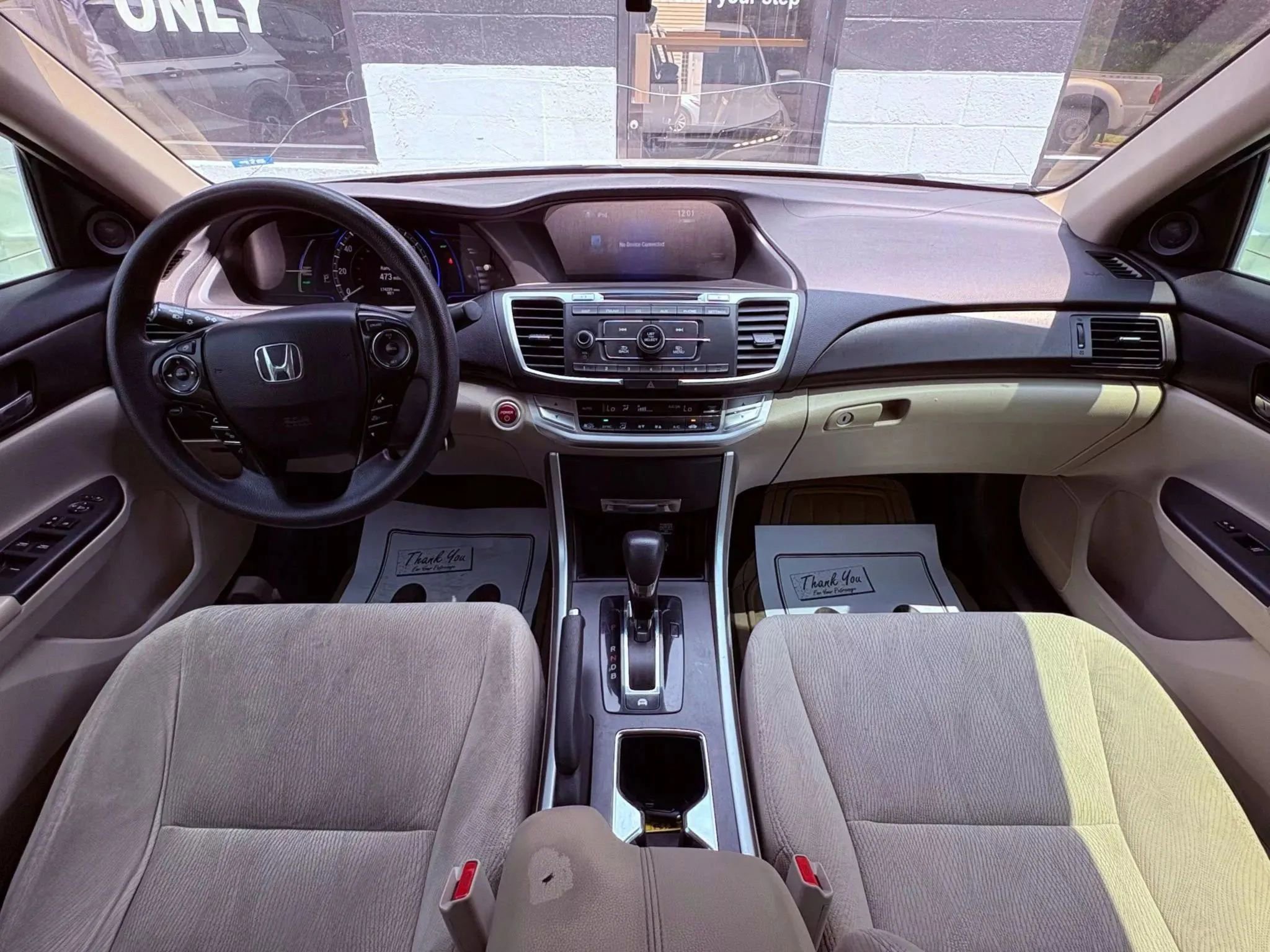 Used 2014 Honda Accord Hybrid Sedan image 24