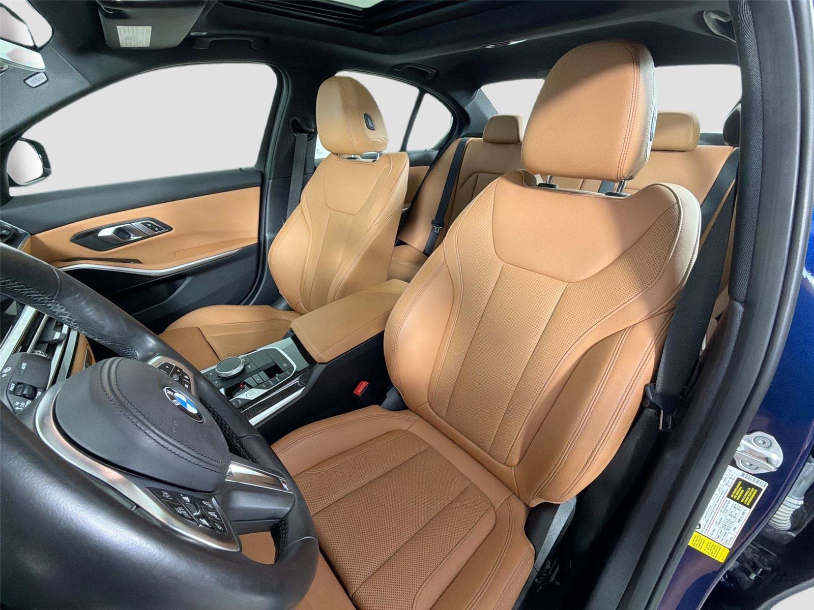 Certified 2023 BMW 330i Sedan w/ M Sport Package RWD image 20