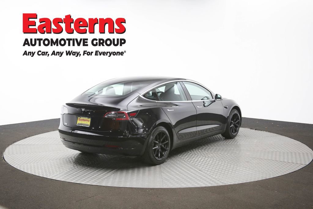 Used 2019 Tesla Model 3 Standard Range image 36