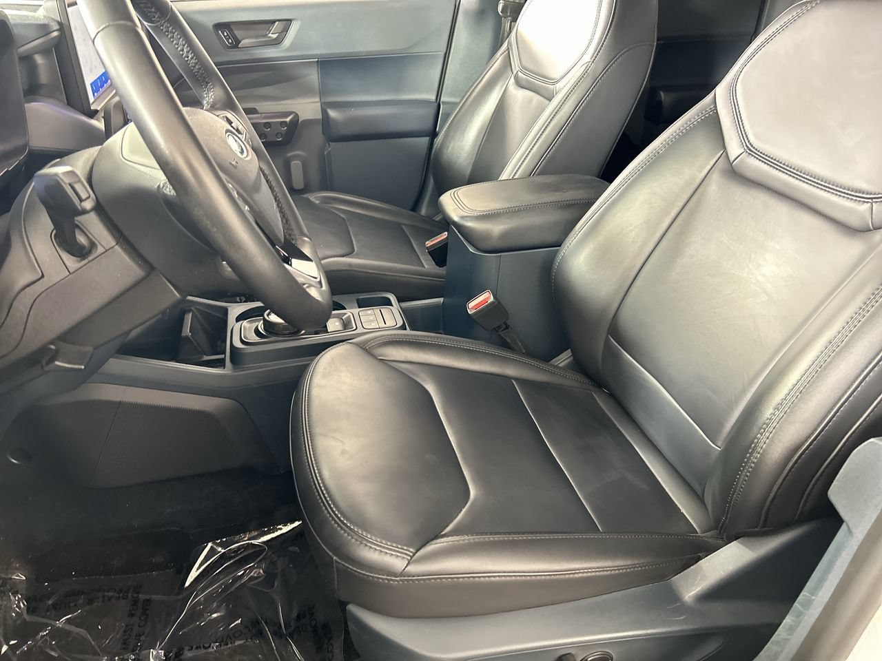Used 2024 Ford Maverick Lariat w/ Black Appearance Package FWD image 21