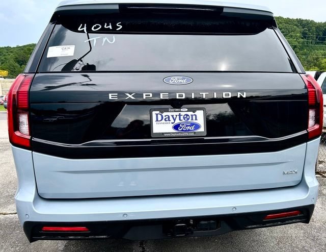 New 2027 Ford Expedition Max Active AWD/4WD image 2