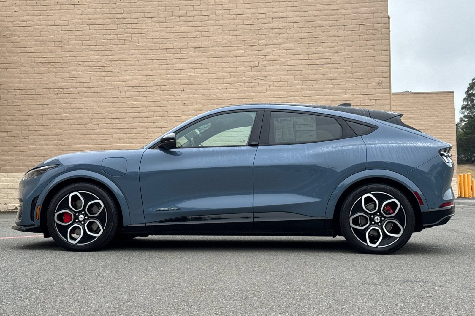 Certified 2023 Ford Mustang Mach-E GT AWD/4WD image 10