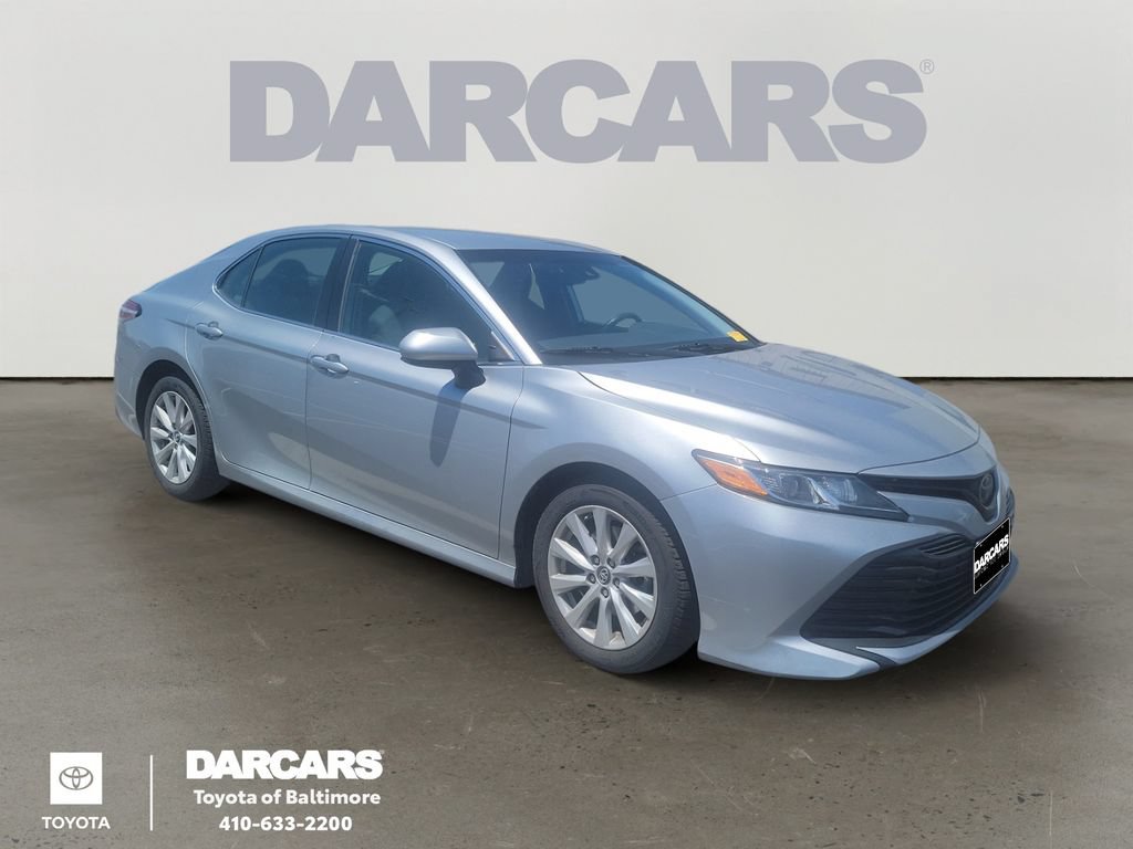 Used 2019 Toyota Camry LE FWD image 1