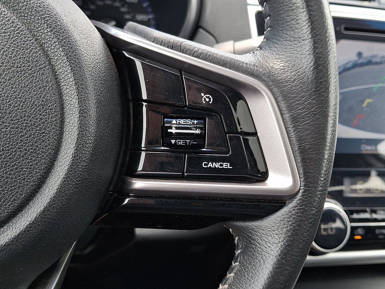Used 2018 Subaru Legacy 2.5i Limited w/ Popular Package #2A AWD/4WD image 25