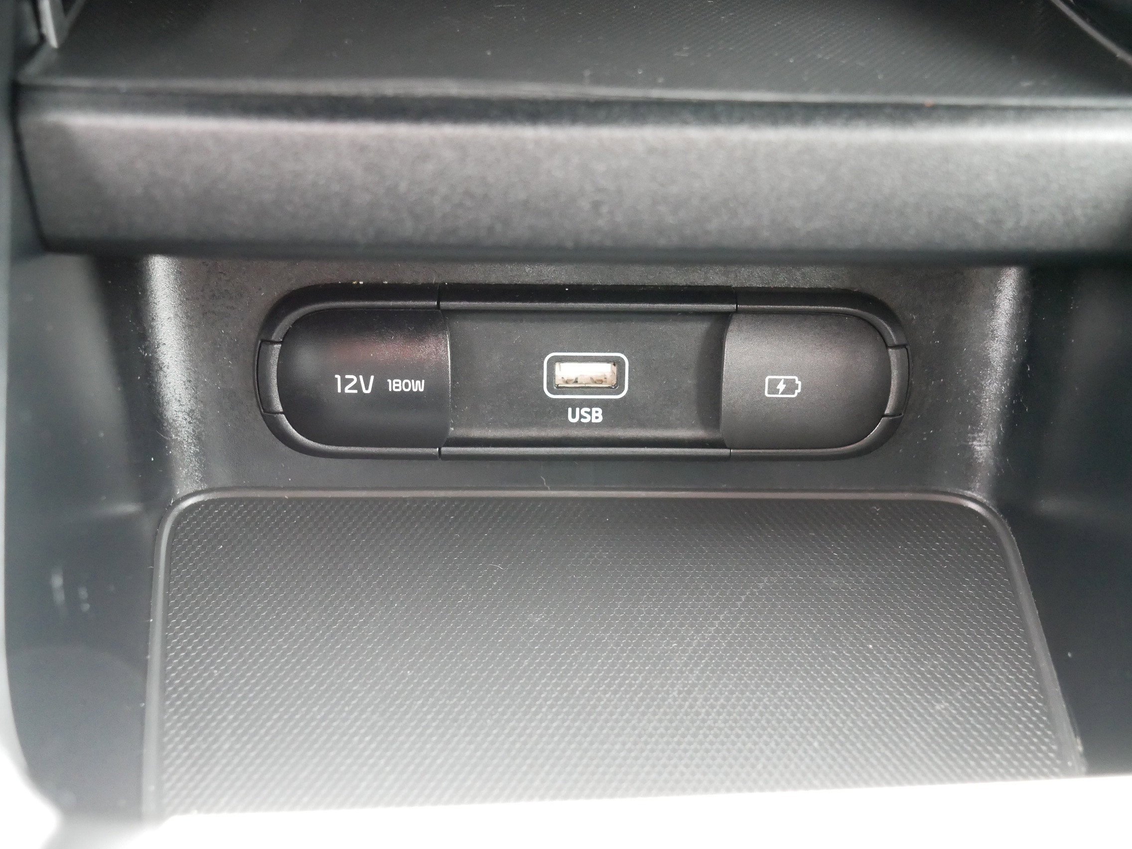 Certified 2024 Kia Forte LXS image 32