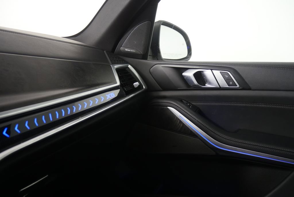 Certified 2024 BMW X5 xDrive40i image 28