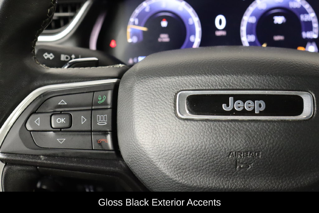Used 2022 Jeep Grand Cherokee L Laredo AWD/4WD image 8