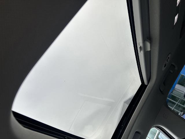 Certified 2019 Chevrolet Traverse LT w/ LT Premium Package image 13