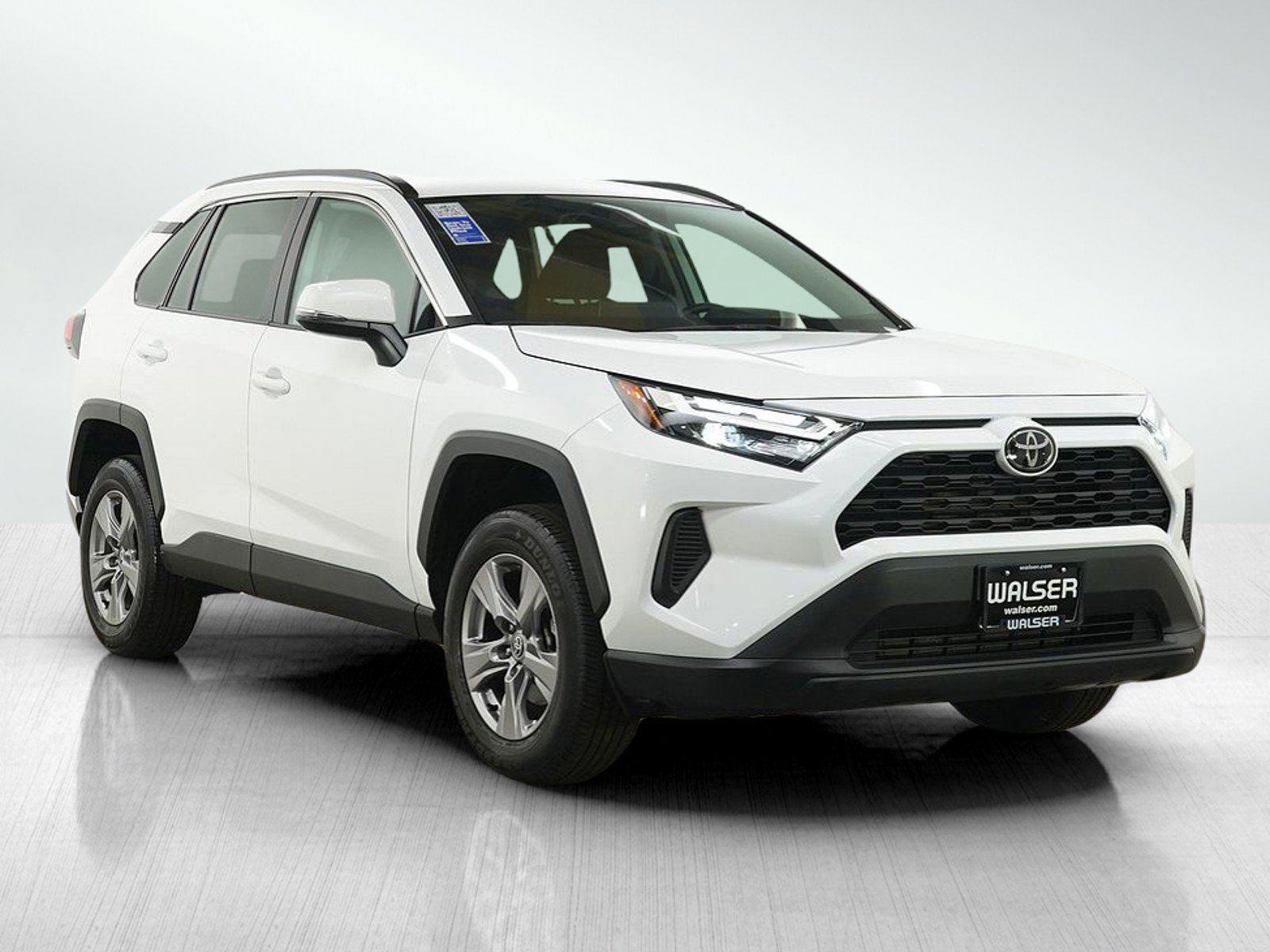 Used 2025 Toyota RAV4 XLE AWD/4WD image 7