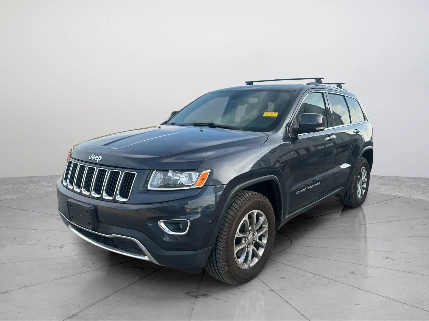 Used 2014 Jeep Grand Cherokee Limited AWD/4WD image 9