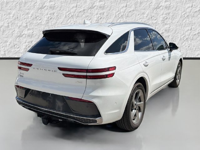 Used 2026 Genesis GV70 2.5T Advanced w/ G1 Accessory Package AWD/4WD image 3