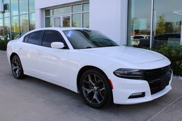 Used 2017 Dodge Charger SXT w/ Rallye Group