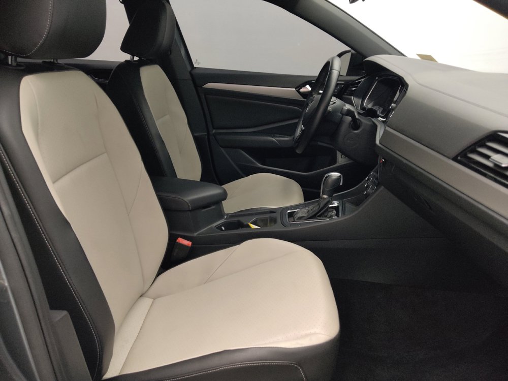 Used 2019 Volkswagen Jetta R-Line FWD image 21