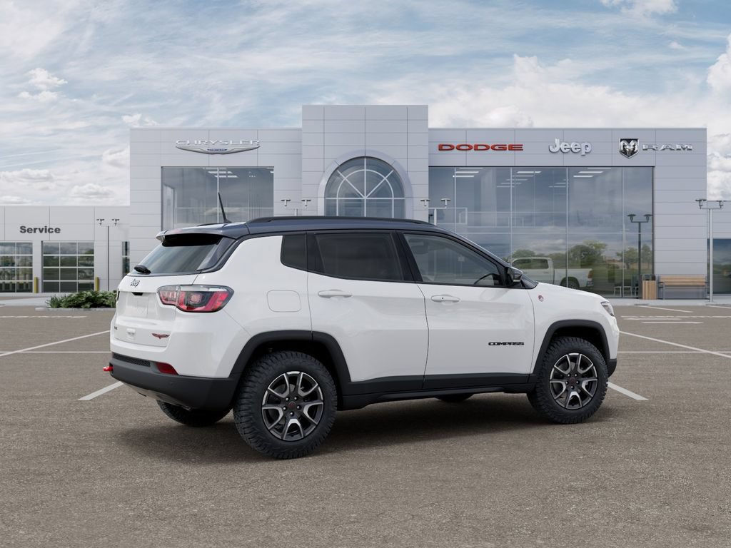 New 2026 Jeep Compass Trailhawk AWD/4WD image 4