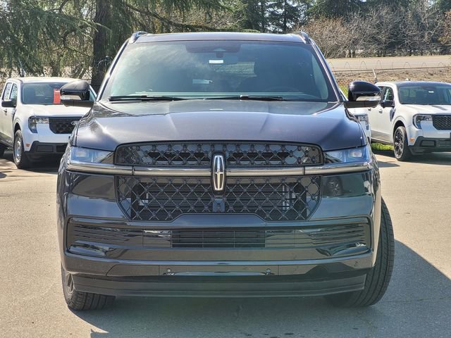 New 2026 Lincoln Navigator L Reserve image 3