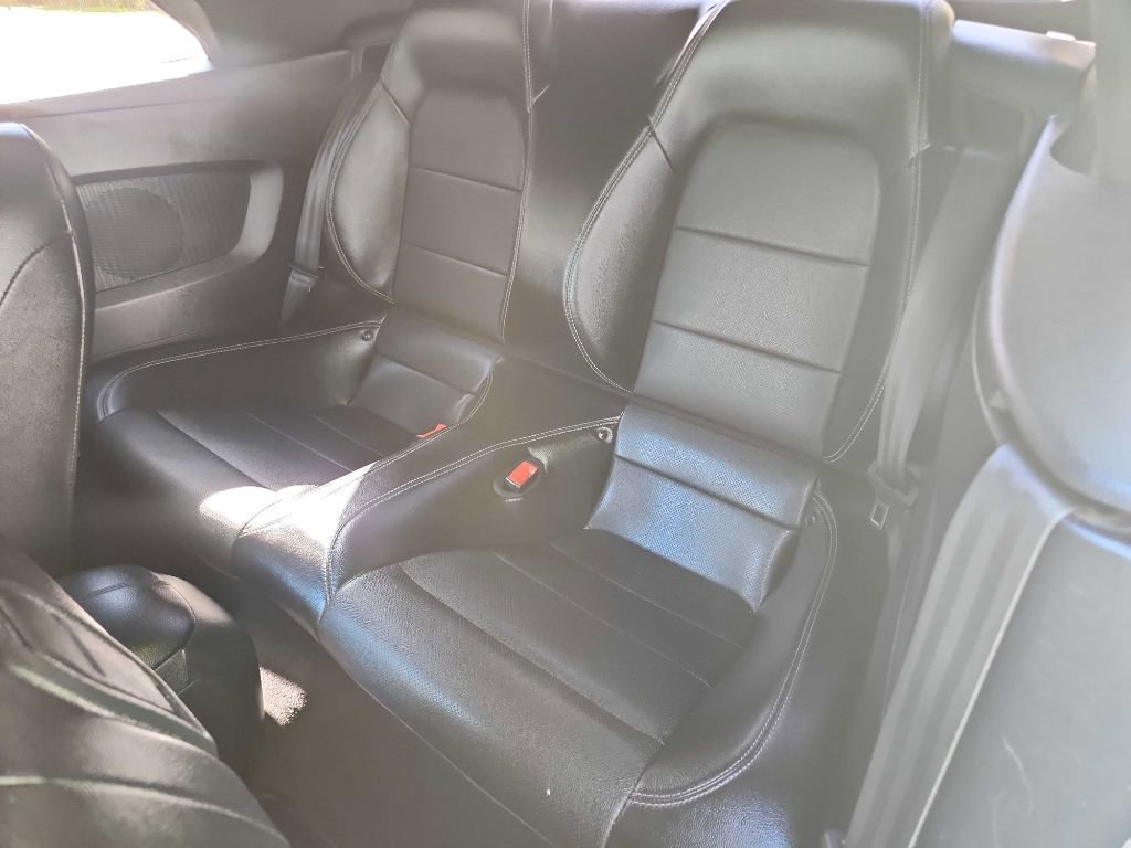 Used 2020 Ford Mustang Premium image 26