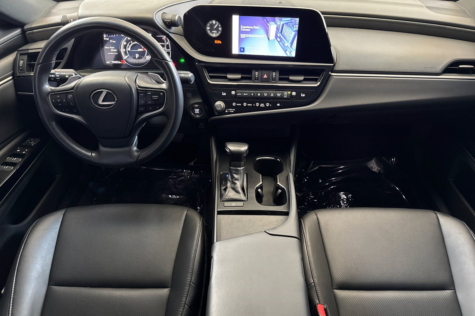 Used 2024 Lexus ES 350 w/ Accessory Package (Z1) FWD image 17
