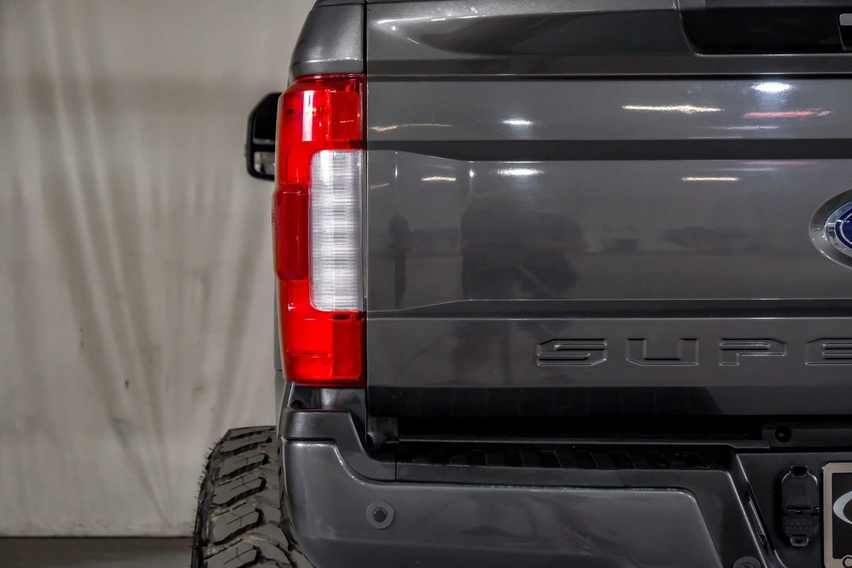 Used 2019 Ford F350 Lariat w/ Lariat Ultimate Package AWD/4WD image 42