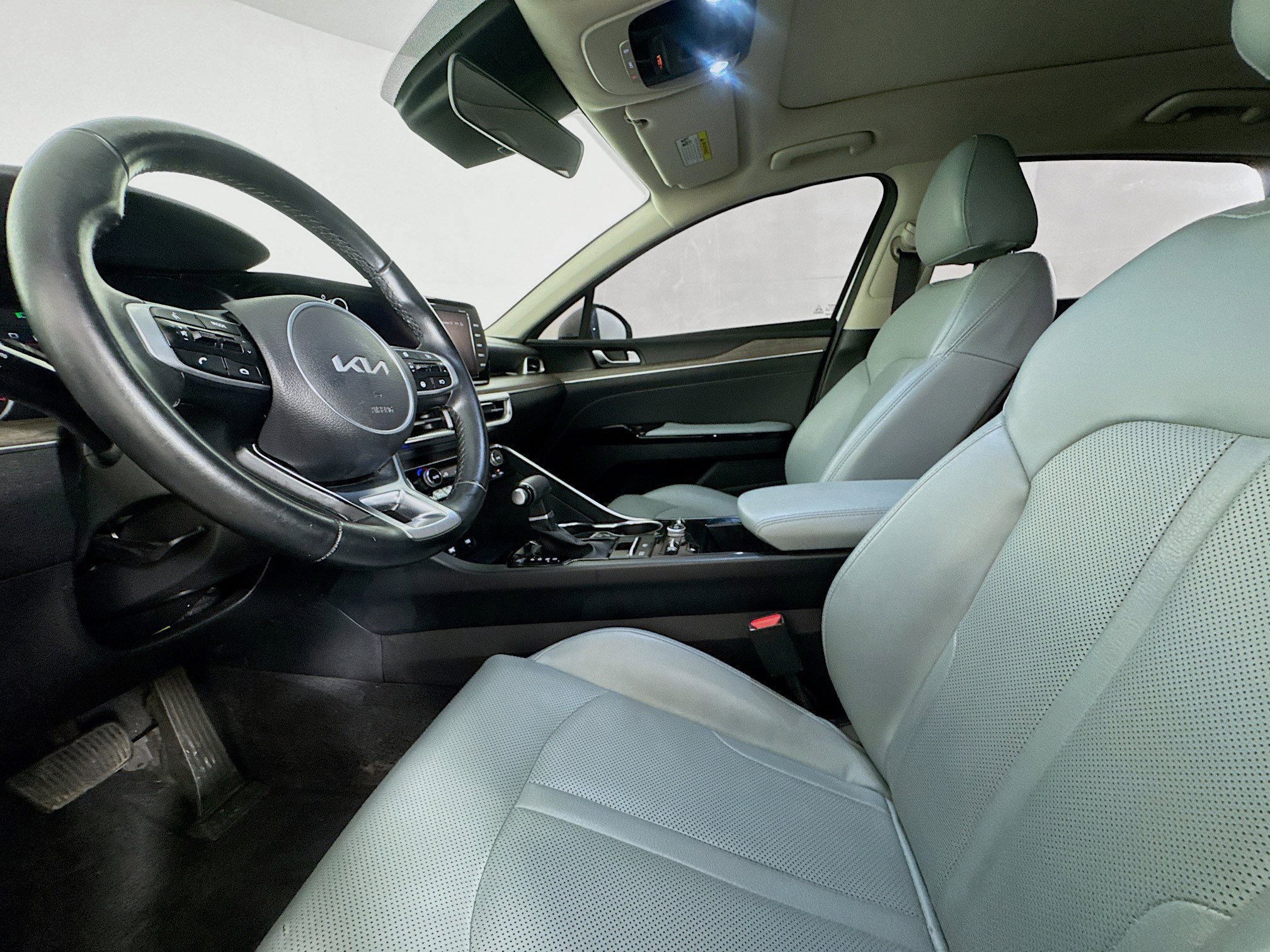 Used 2023 Kia K5 EX image 21