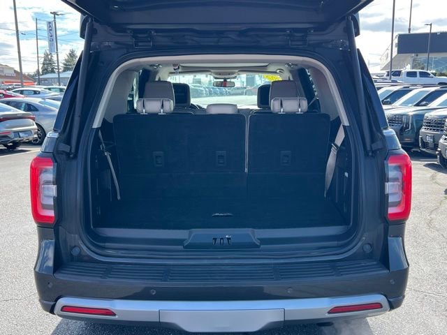 Used 2023 Ford Expedition Limited image 12