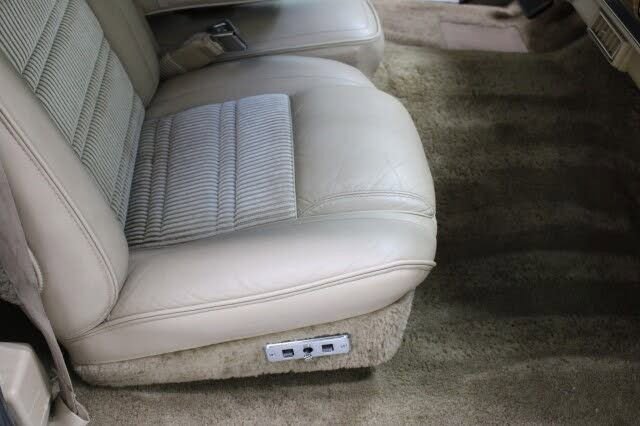 Used 1989 Jeep Grand Wagoneer image 55