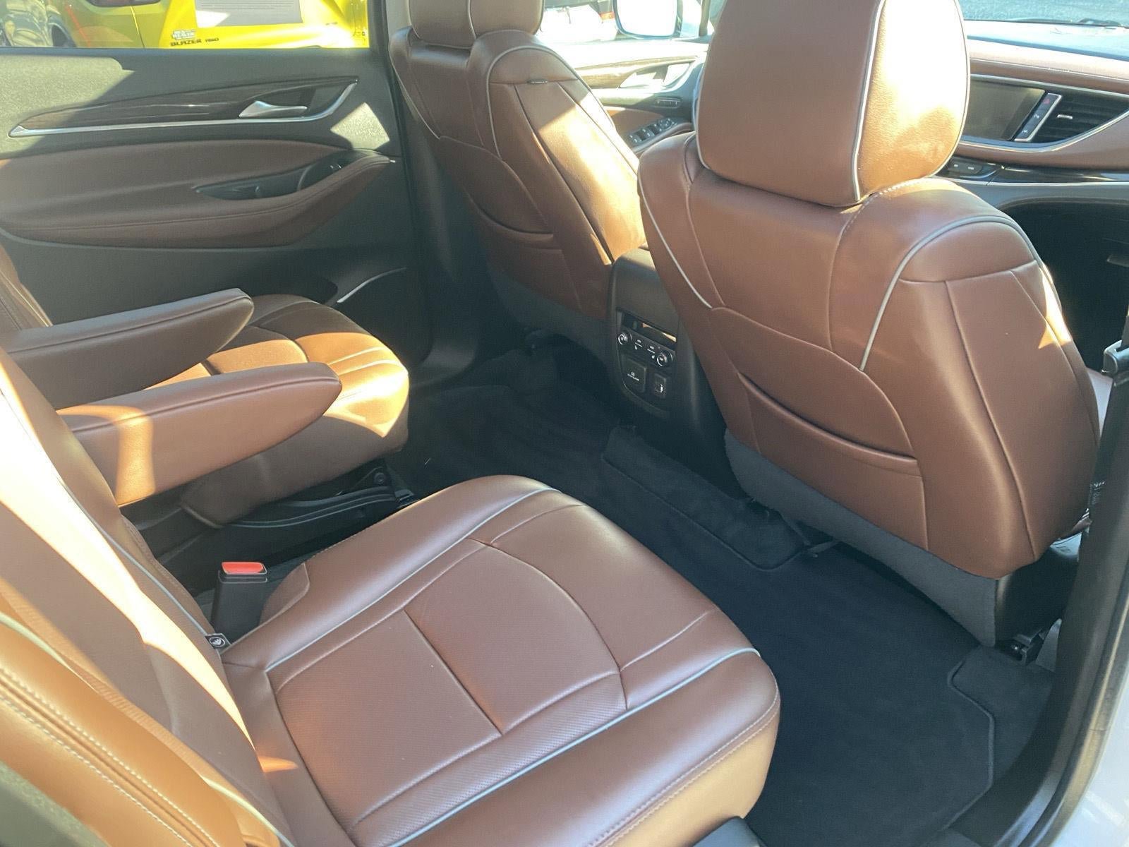Certified 2021 Buick Enclave Avenir w/ Avenir Technology Package AWD/4WD image 39