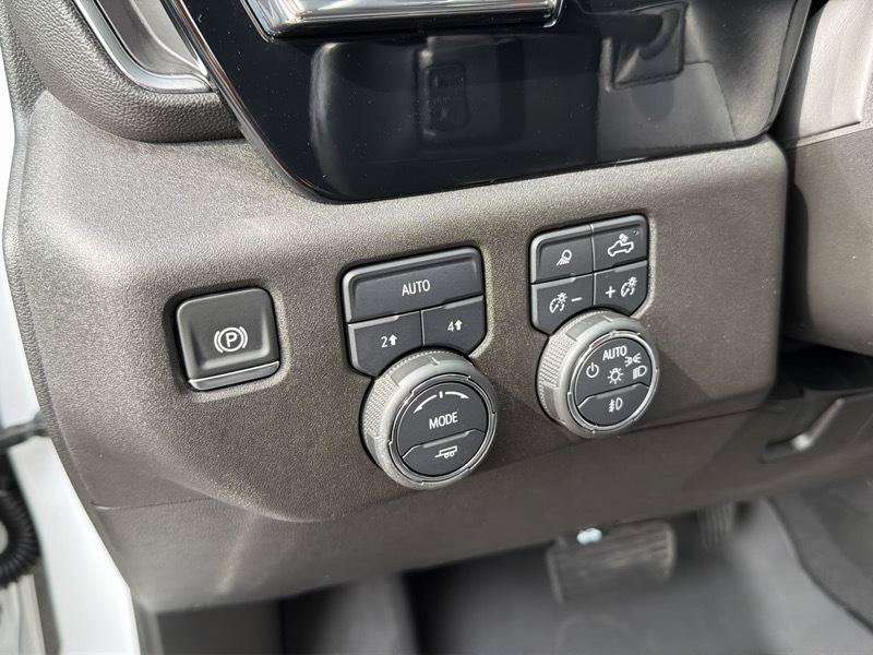 Used 2024 Chevrolet Silverado 1500 RST w/ Convenience Package II AWD/4WD image 14