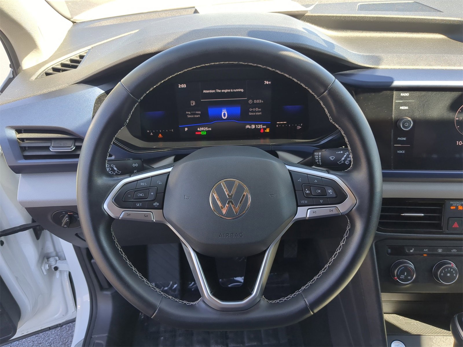 Used 2022 Volkswagen Taos SE image 27