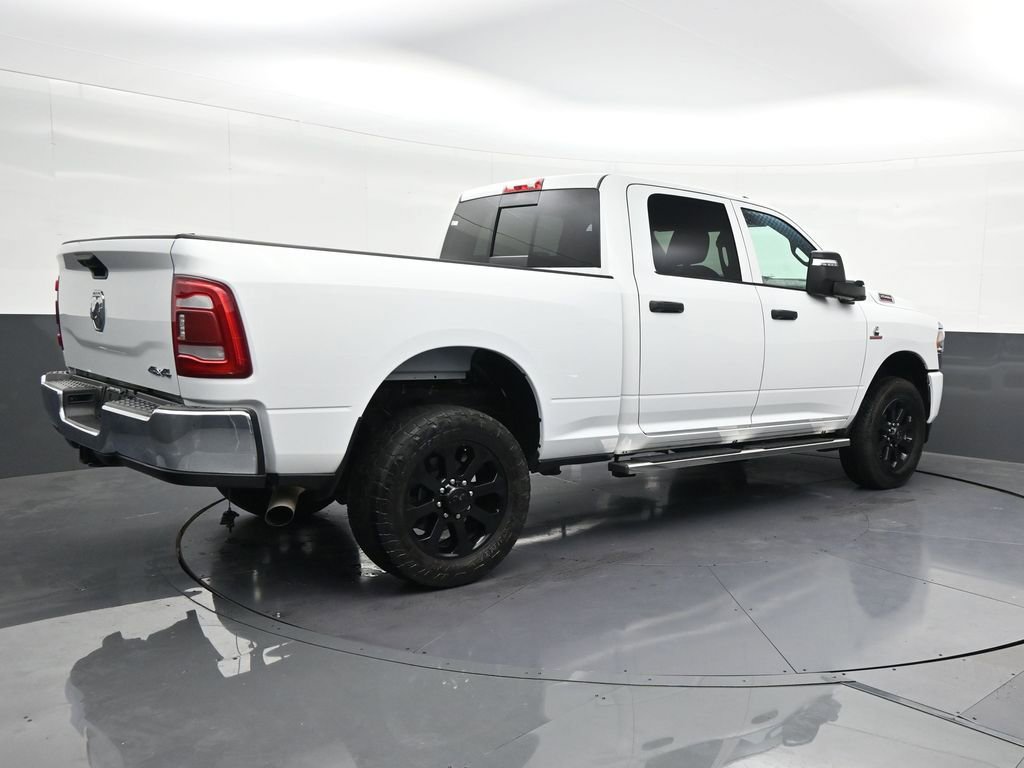 Used 2024 RAM 2500 Tradesman w/ Chrome Appearance Group AWD/4WD image 5
