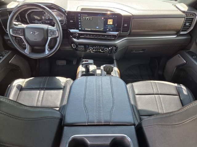 Used 2024 Chevrolet Silverado 1500 High Country w/ High Country Premium Package AWD/4WD image 20