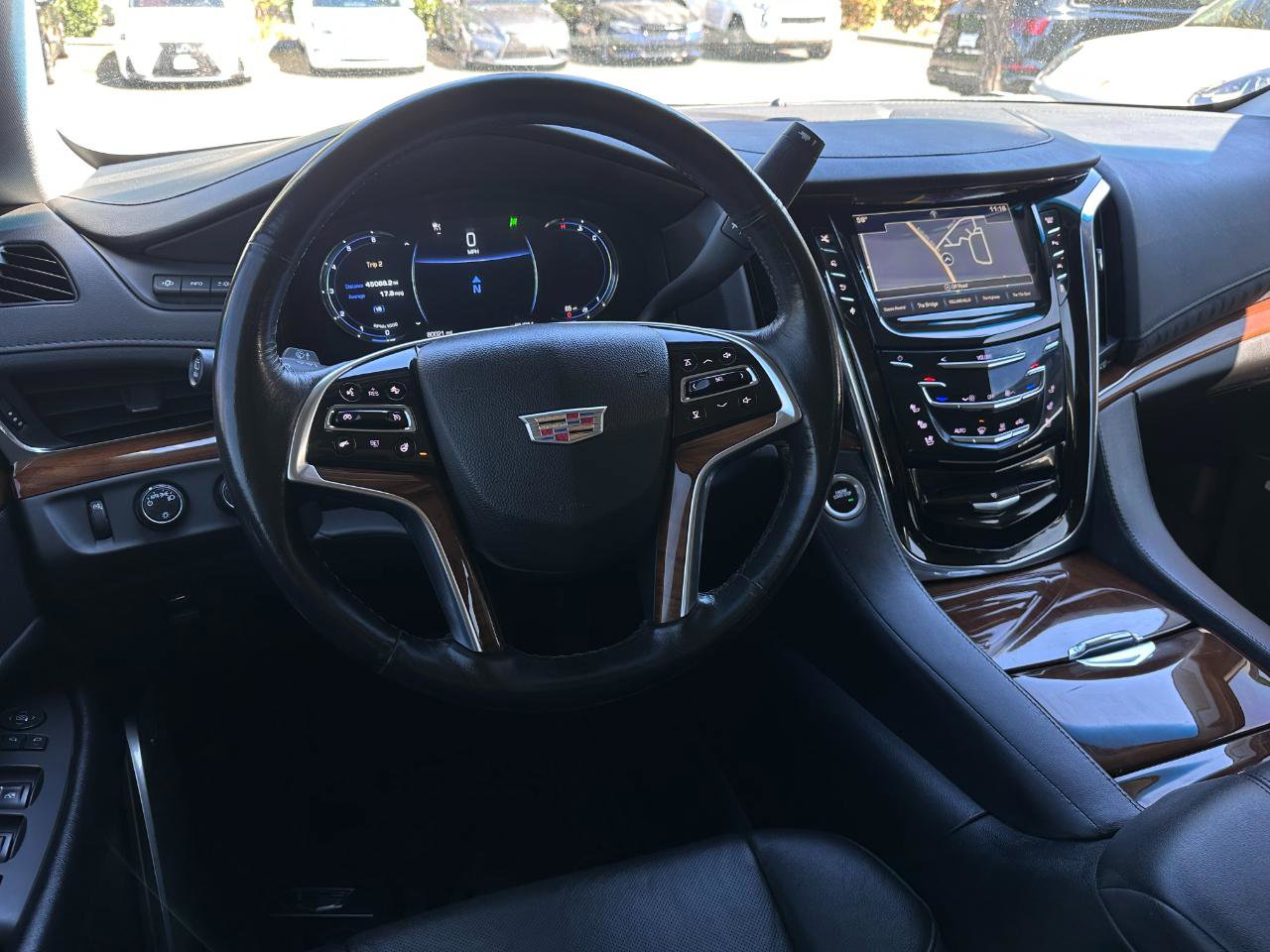 Used 2016 Cadillac Escalade Premium AWD/4WD image 2